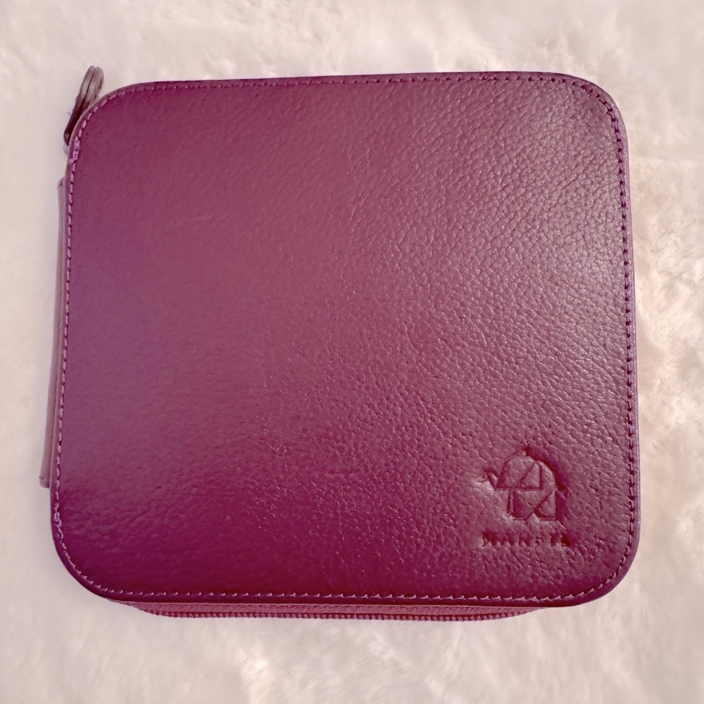 Marfil Pocket Jewelry Wallet Style Case, Fuchsia Leather, Mexico- 6”x5” closed
